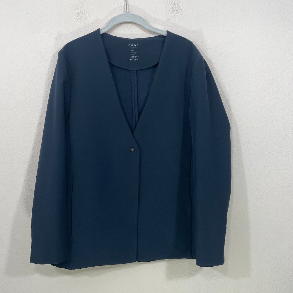 ADAY Blazer Strategy Large Collarless in Midnight Blue One Snap Button V-Neck